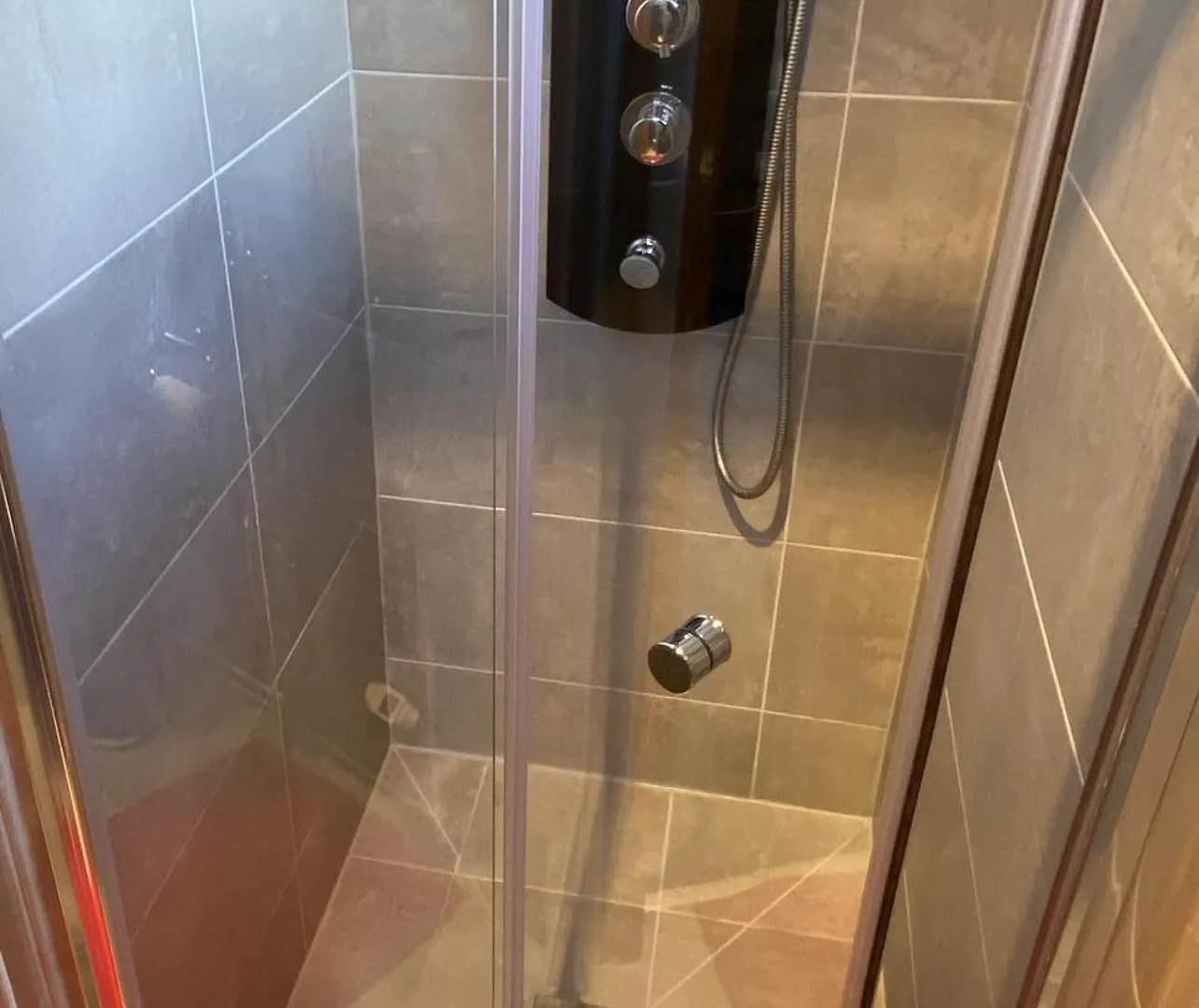 Apartment Inn Cardiff
